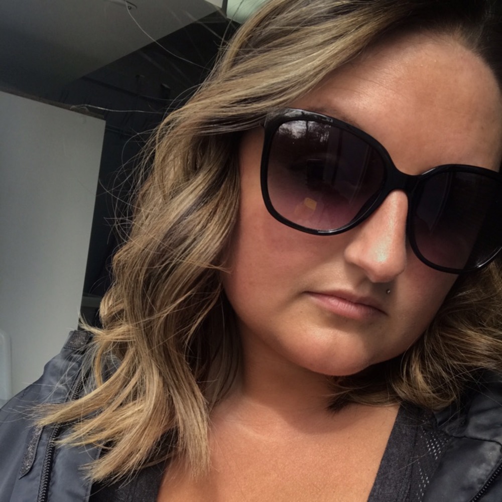 Meet your Posher, Jessica